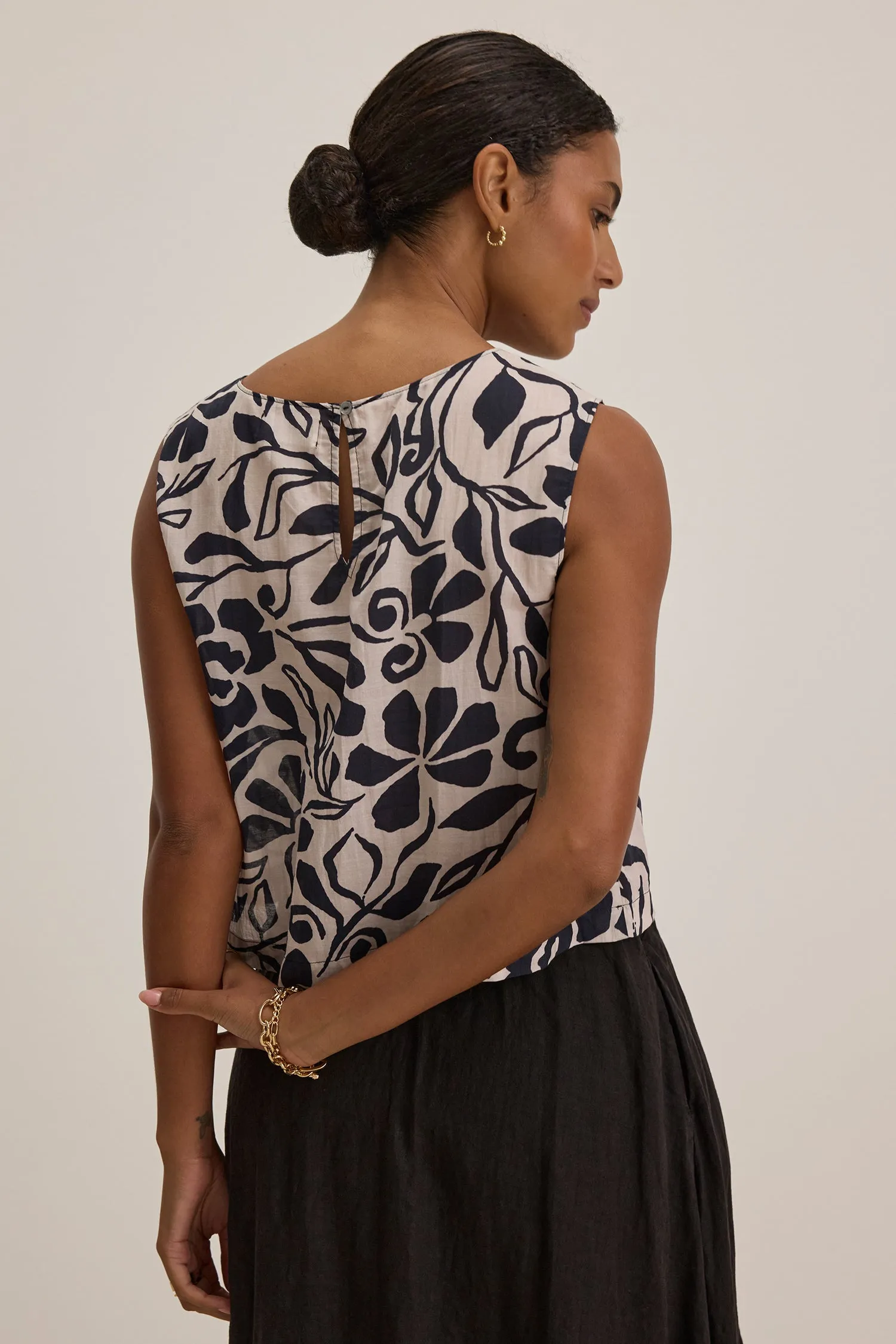 Velvet Naeem Printed Top - Madrid